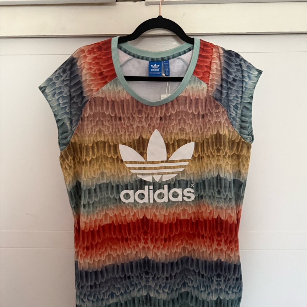 Adidas Rainbow Wave Tee